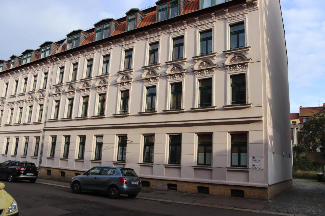 Schoene, Ruhige Zweiraumwohnung Im Angesagten Altlindenau Leipzig Exterior foto